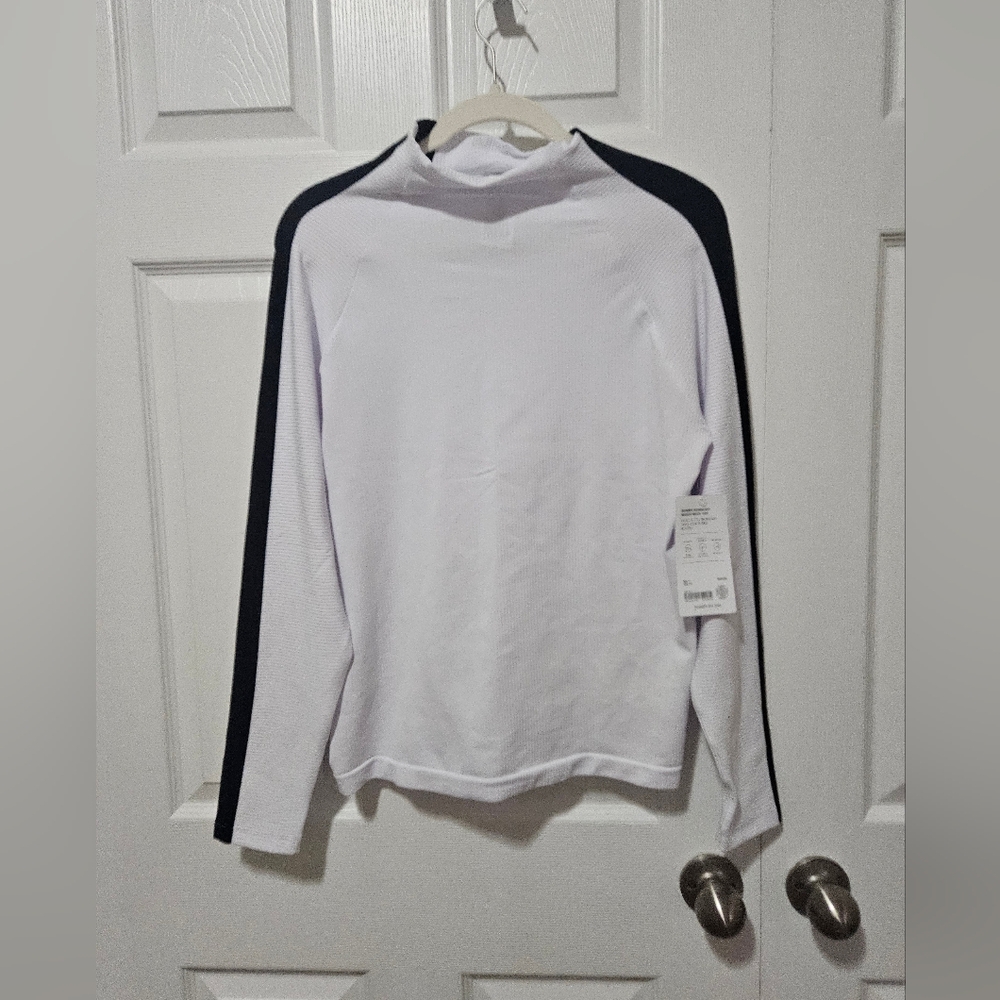 Renew Seamless Mock Neck Top  Athleta NWT - Picture 2 of 4